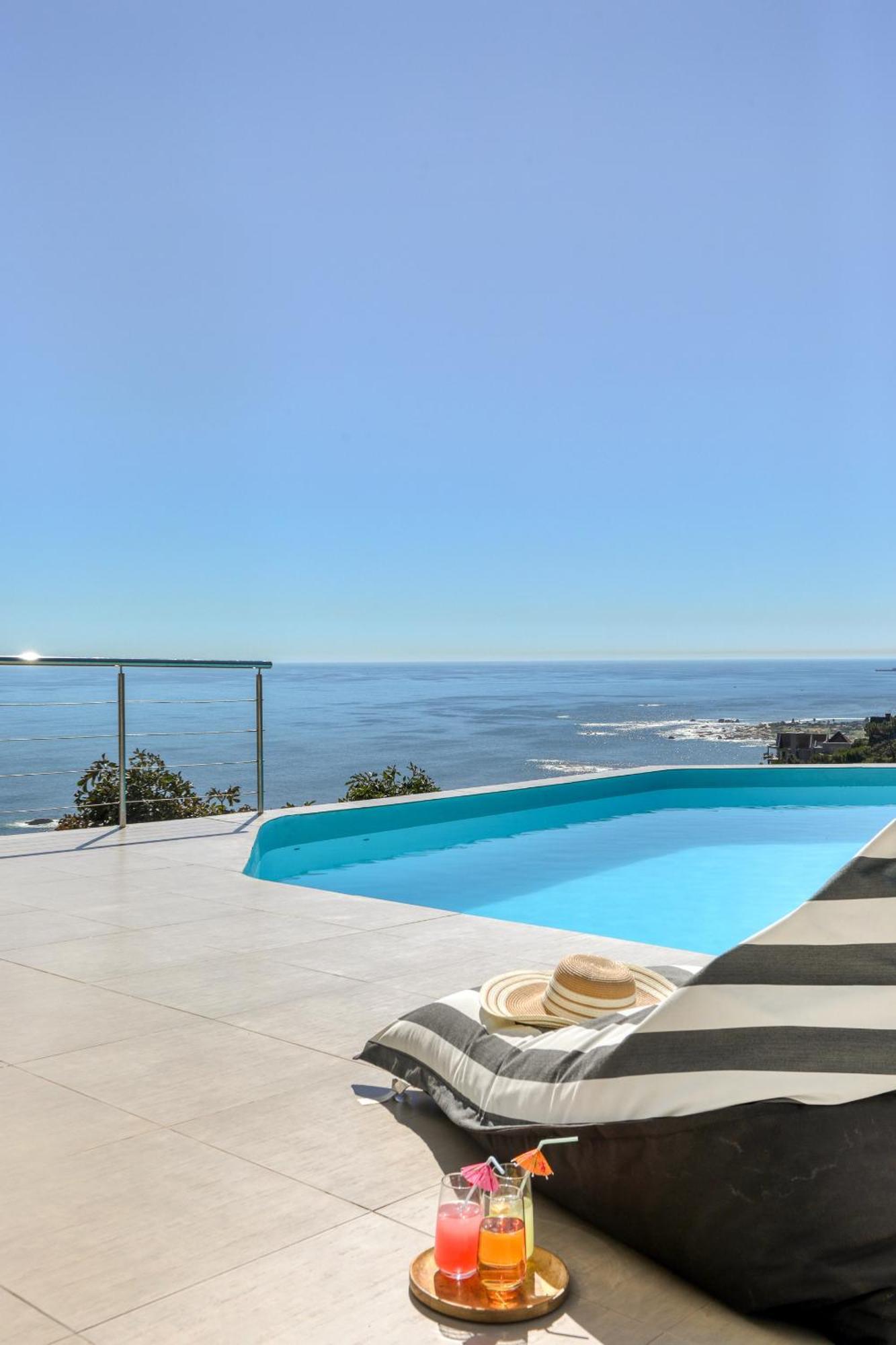 Callisto - Camps Bay Le Cap